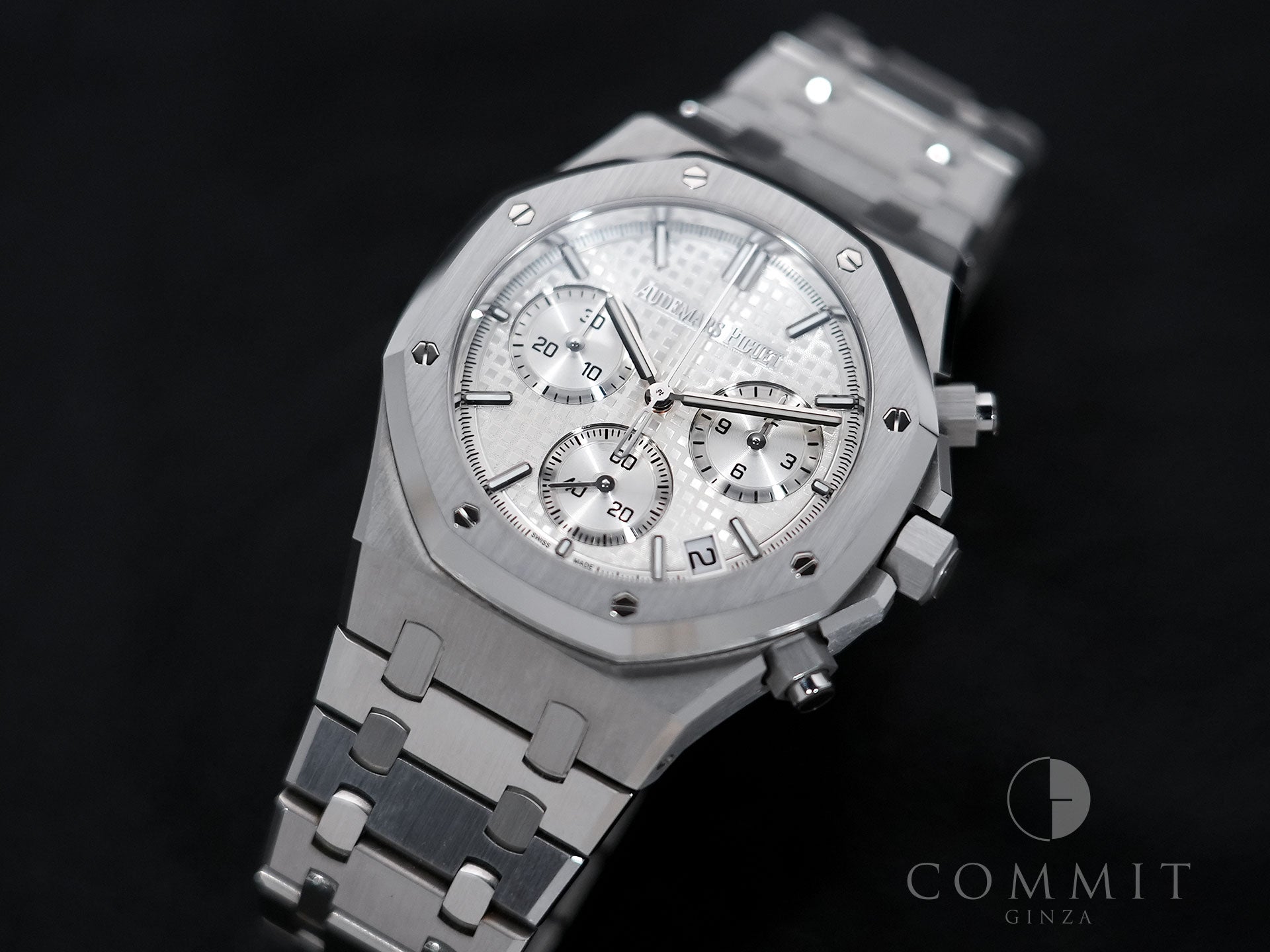 オーデマピゲ ロイヤルオーク クロノグラフ 50周年記念 Ref.26240ST.OO.1320ST.03 ステンレススチール シルバー文字盤 中古 ybm6evpa