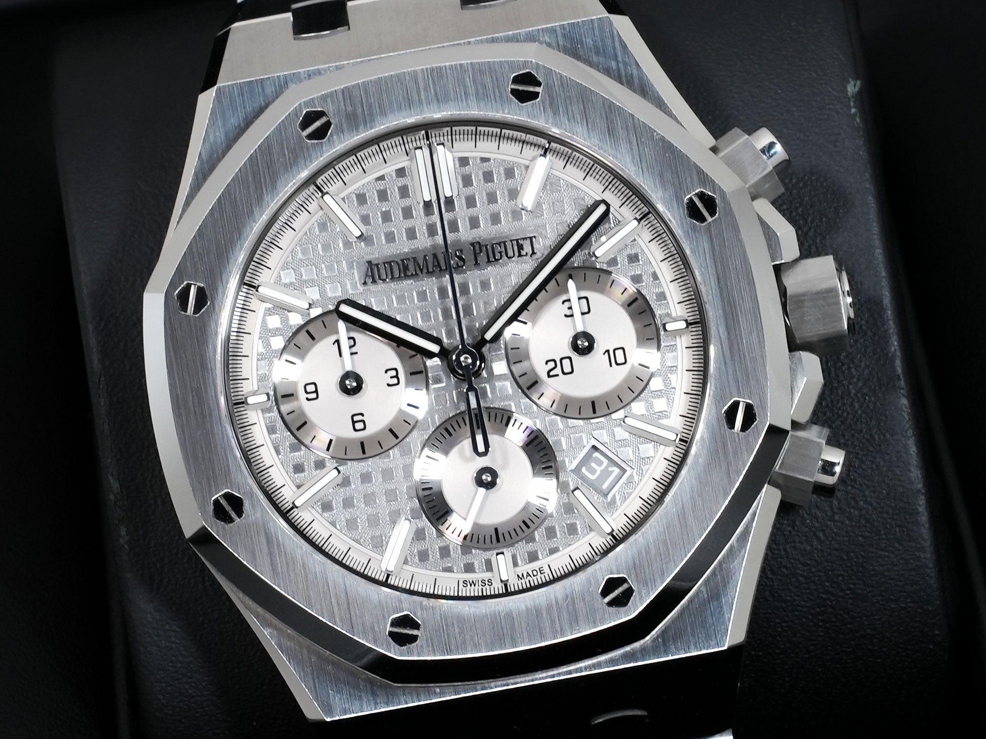 オーデマピゲ ロイヤルオーク クロノグラフ Ref.26715ST.OO.1356ST.02 ステンレススチール グレー文字盤 中古 xcmkknsn