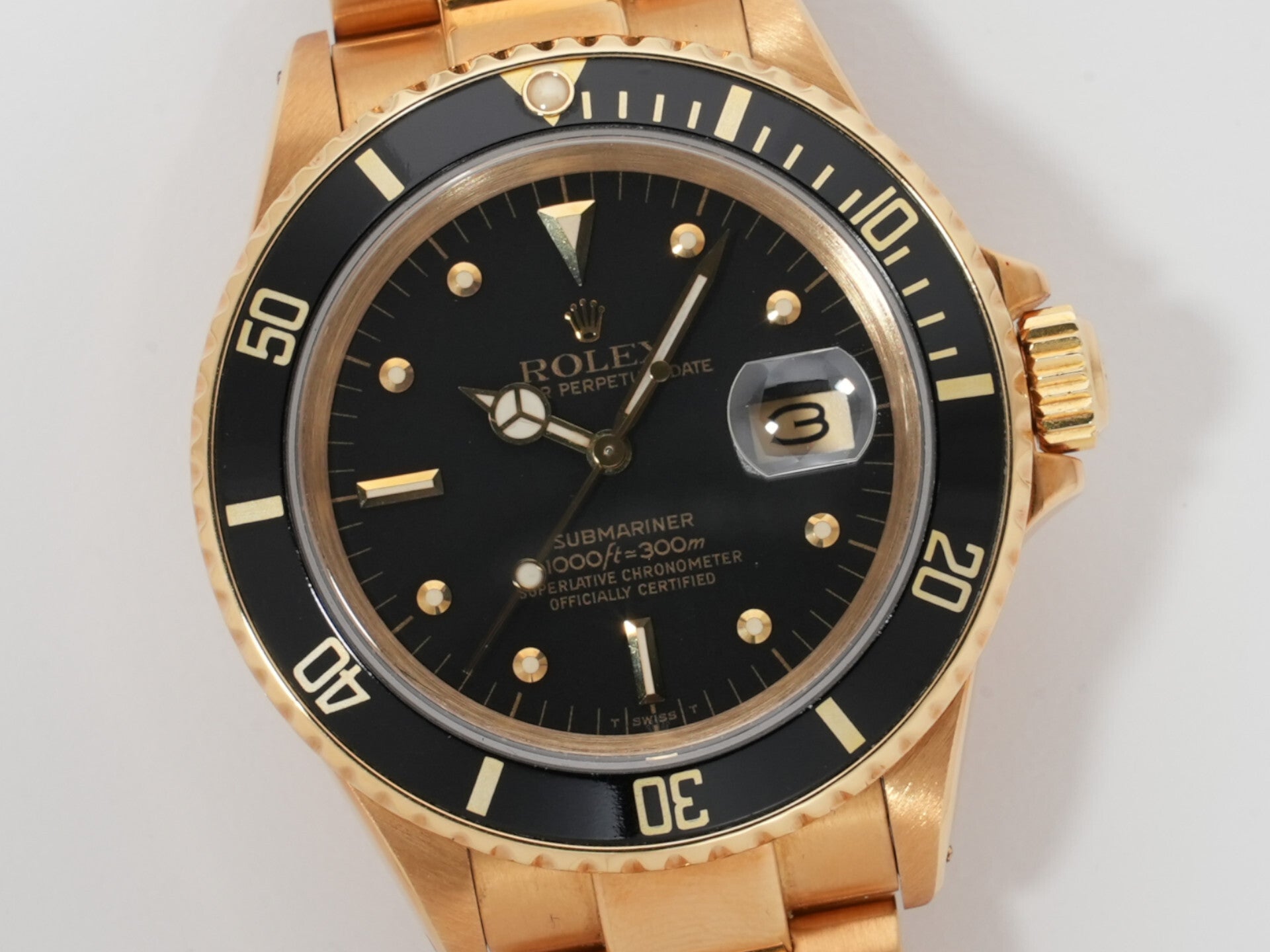 ロレックス サブマリーナー デイト Ref.16808 イエローゴールド ブラック文字盤 中古 imuop7cf