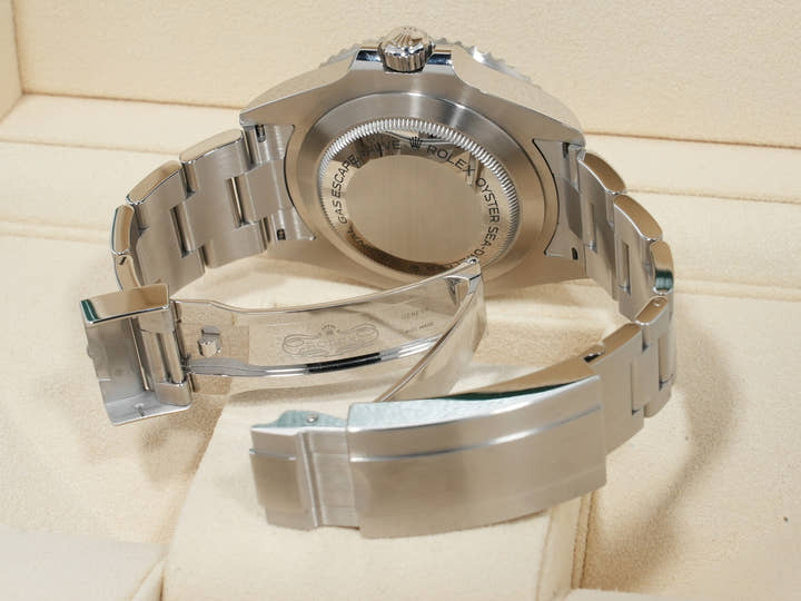 ロレックス シードゥエラー Ref.126600 ステンレススチール ブラック文字盤 中古 wvcuxjtk