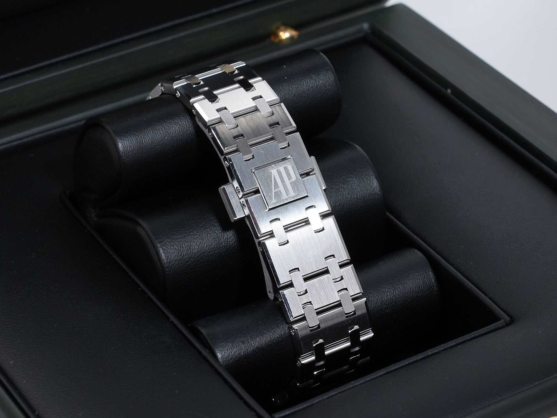 オーデマピゲ ロイヤルオーク Ref.15550ST.OO.1356ST.07 ステンレススチール グレー文字盤 中古 uqjupd9u