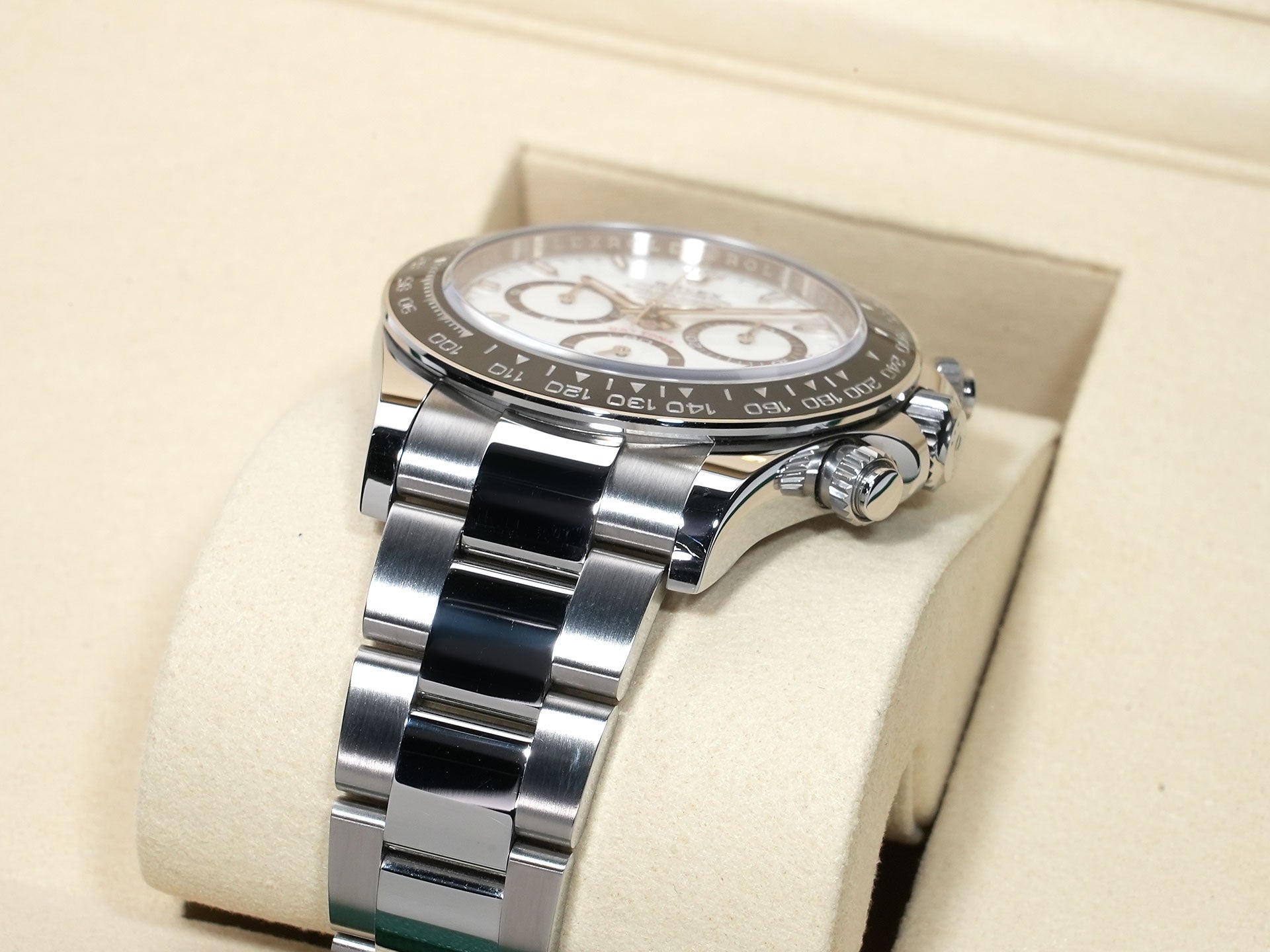 ロレックス デイトナ Ref.126500LN ステンレススチール ホワイト文字盤 中古 hfbre39w