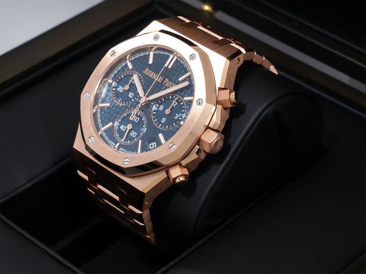 Audemars Piguet Royal Oak Chronograph Ref.26240OR.OO.D315CR.02 Pink Gold Night Blue Dial Excellent Used Condition 36m4jypx