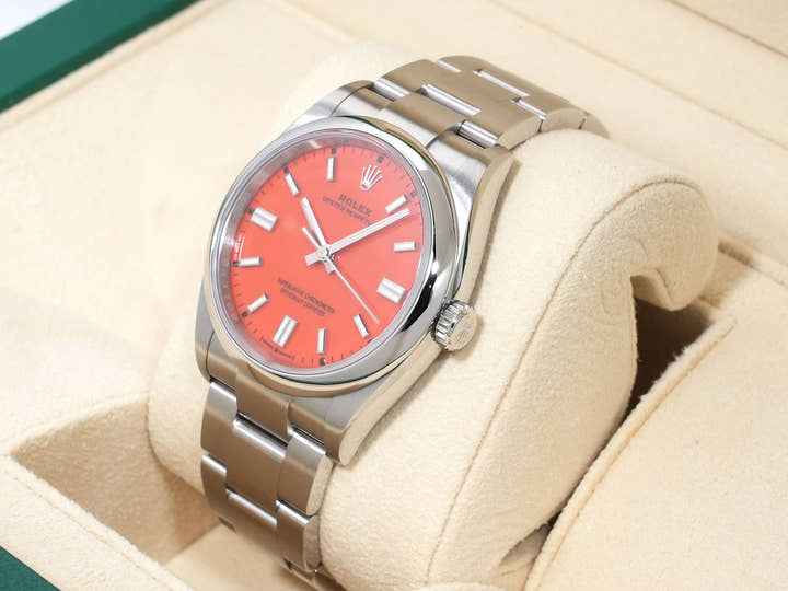 Rolex Oyster Perpetual 36 Ref. 126000 Stainless Steel Coral Red Dial Excellent Used Condition d2re5gta