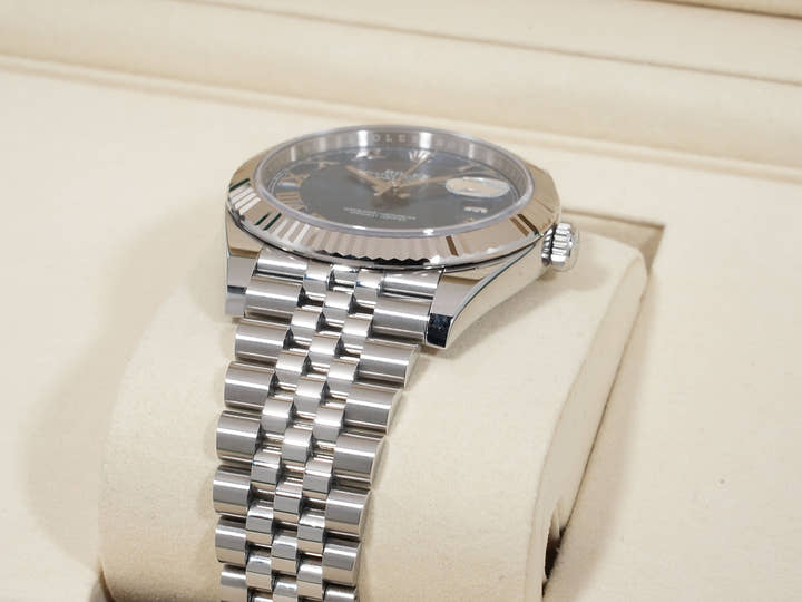 Rolex Datejust 41 Ref.126334 Stainless Steel/White Gold Azzurro Blue Dial Jubilee Bracelet Used eb8w69xc