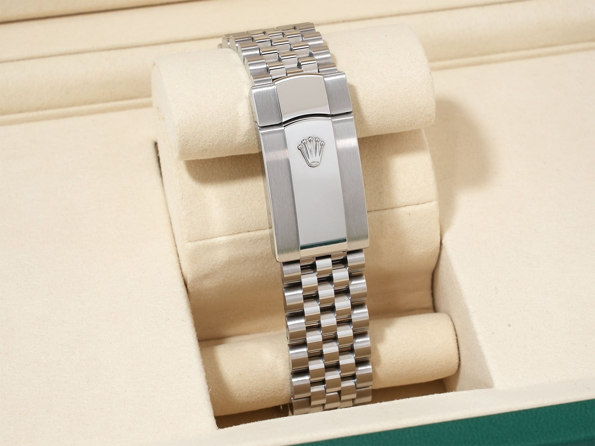 Rolex Datejust 41 Ref.126334 Stainless Steel/White Gold Azzurro Blue Dial Jubilee Bracelet Used eb8w69xc