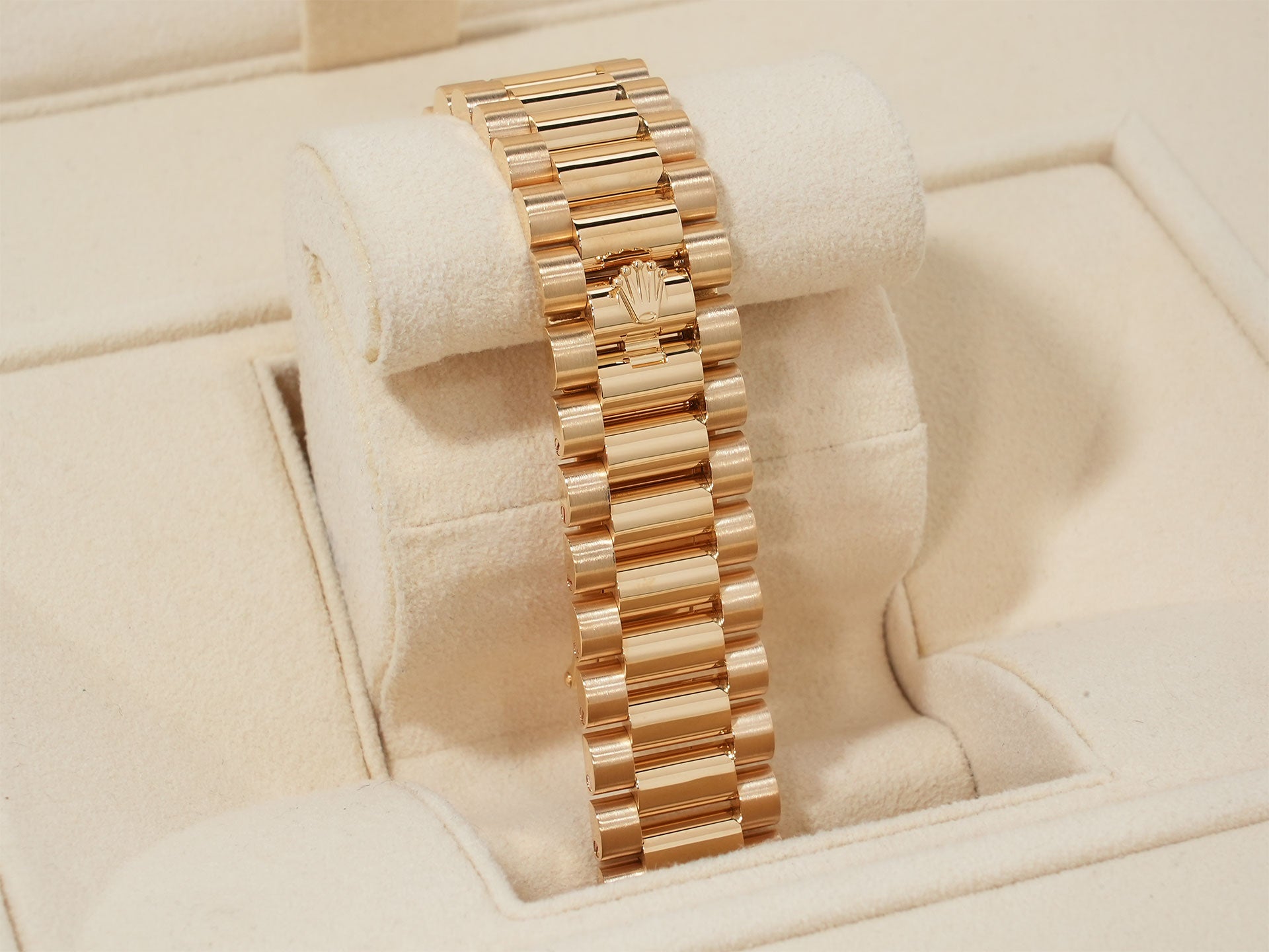 Rolex Day-Date 36 Ref. 128348RBR Yellow Gold Champagne Dial with Diamonds Excellent Used Condition w5nbiinn