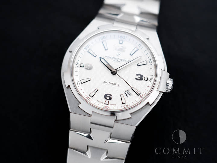 Vacheron Constantin Overseas Ref. 47040/B01A-9093 Stainless Steel White Dial Used rtjahegh