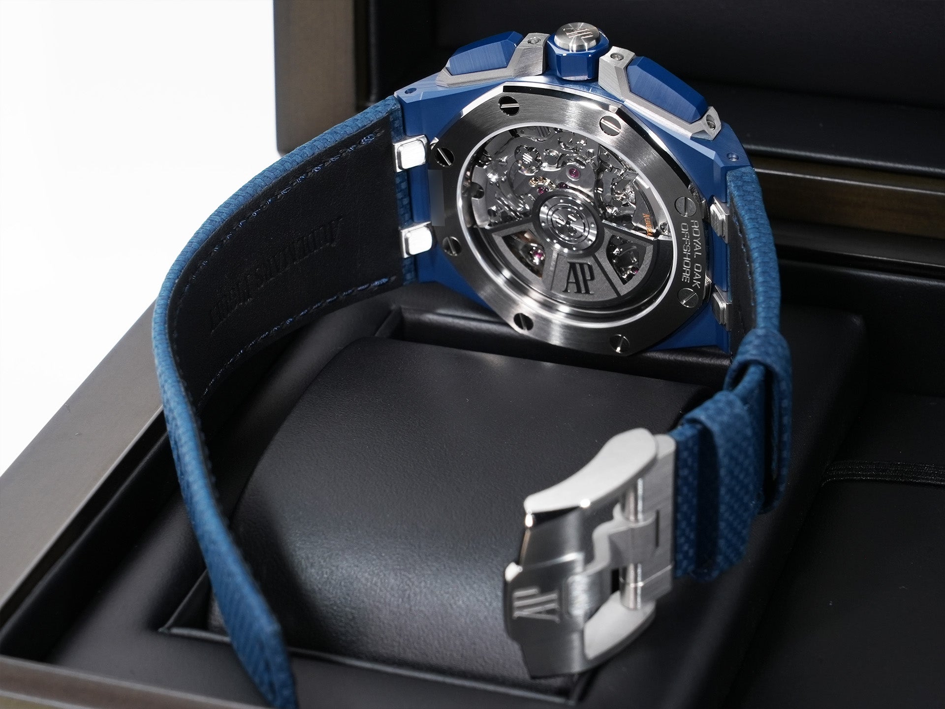 オーデマピゲ ロイヤルオーク オフショア クロノグラフ Ref.26420CD.OO.A029VE.01 “ナイトブルー”セラミック ベージュ文字盤 未使用 fsojf7h3