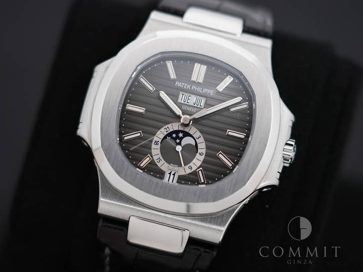 Patek Philippe Nautilus Annual Calendar Moon Phase Ref. 5726A-001 Stainless Steel Black Dial Pre-Owned 7e6yx222