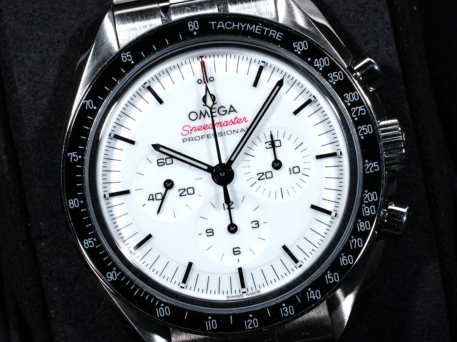 オメガ スピードマスター ムーンウォッチ プロフェッショナル Ref.310.30.42.50.04.001 ステンレス ホワイト文字盤 中古 xotfn4d3