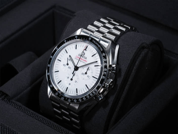 オメガ スピードマスター ムーンウォッチ プロフェッショナル Ref.310.30.42.50.04.001 ステンレス ホワイト文字盤 中古 xotfn4d3