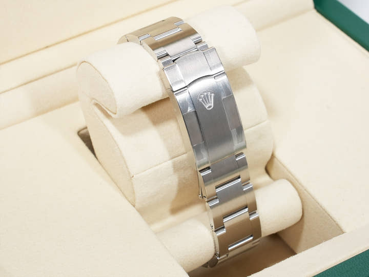 Rolex Oyster Perpetual 36 Ref. 126000 Stainless Steel Jubilee Motif Dial Unused zky8thjh