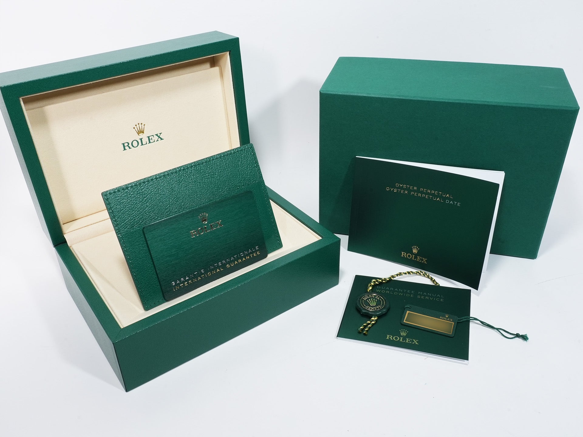 Rolex Oyster Perpetual 36 Ref. 126000 Stainless Steel Jubilee Motif Dial Unused zky8thjh