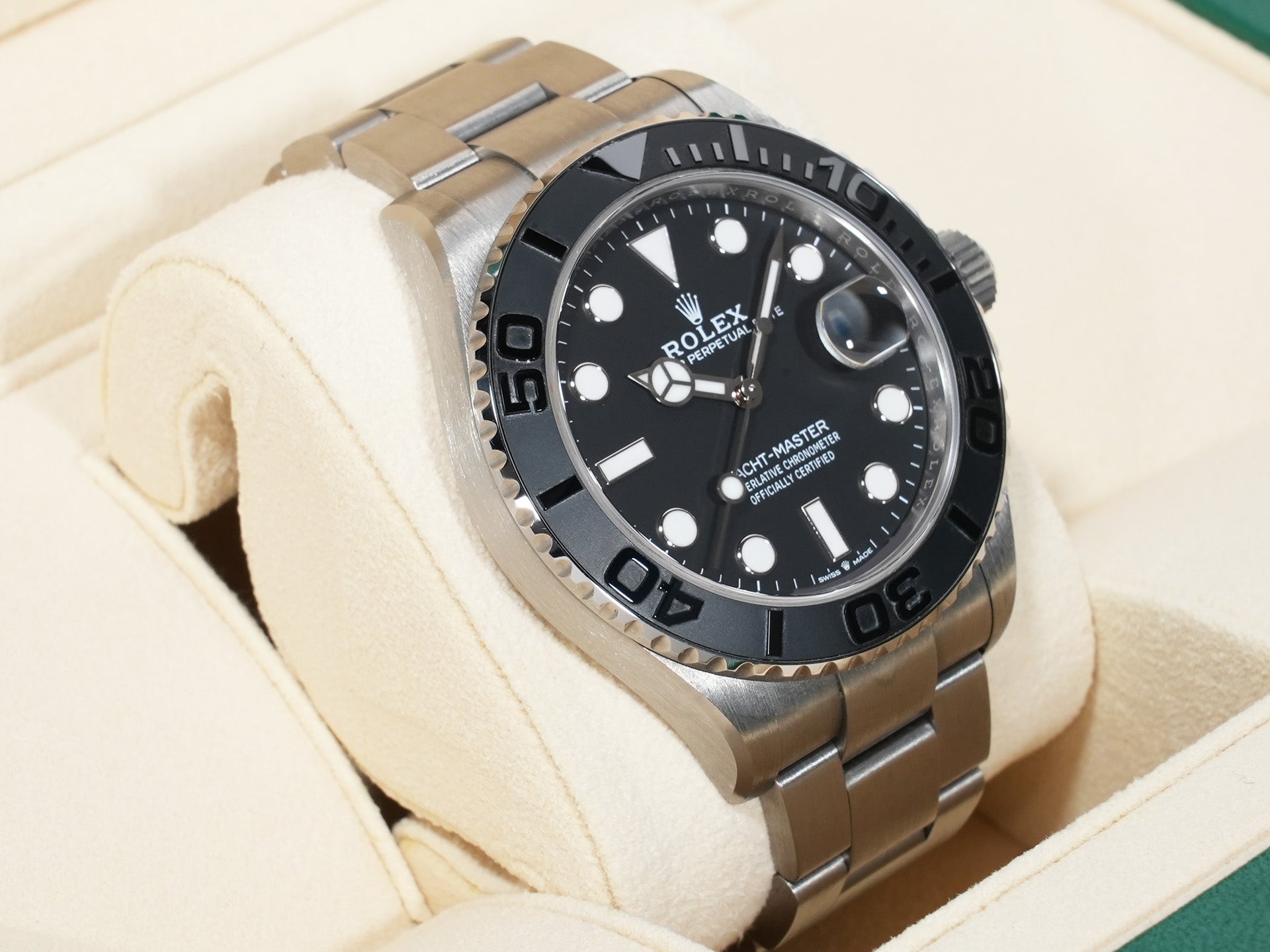 Rolex Yacht-Master 42 Ref. 226627 RLX Titanium Black Dial Excellent Used Condition xke9muxy