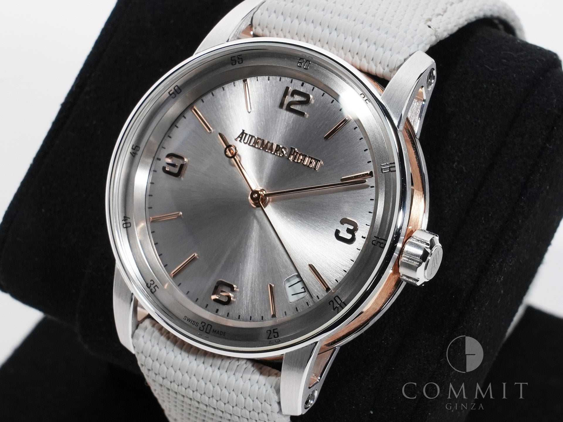AUDEMARS PIGUET CODE 11.59 by Audemars Piguet Ref. 15210CR.OO.A008KB.01 White Gold/Pink Gold Gray Lacquer Dial Excellent Condition kf3nzaxb