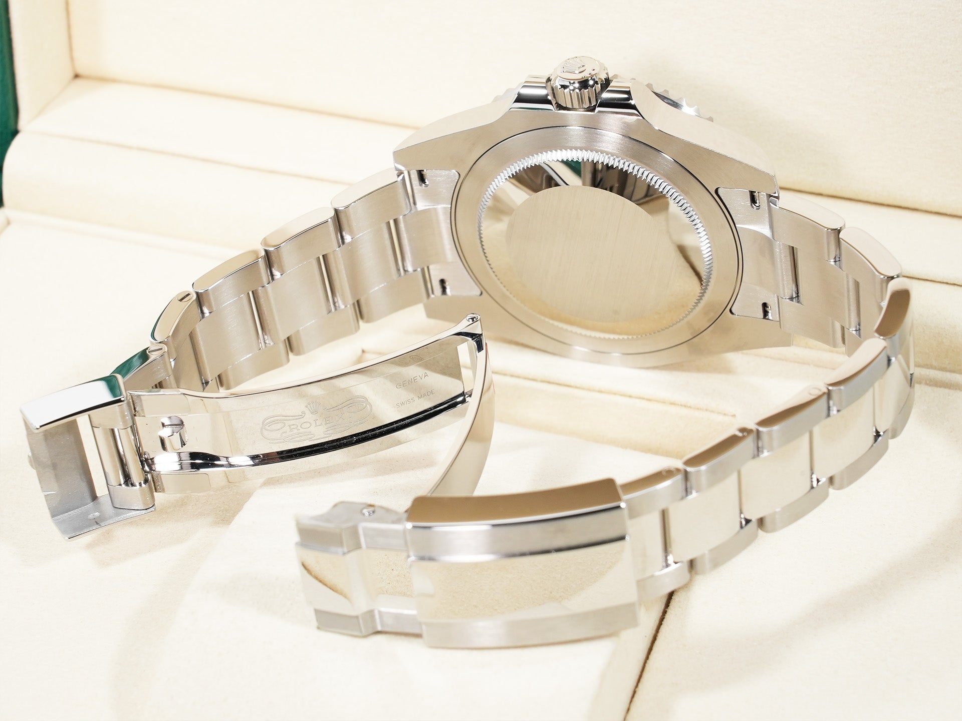 Rolex GMT-Master II Ref. 126710GRNR Stainless Steel Black Dial Oyster Bracelet Unused ndgrojxs