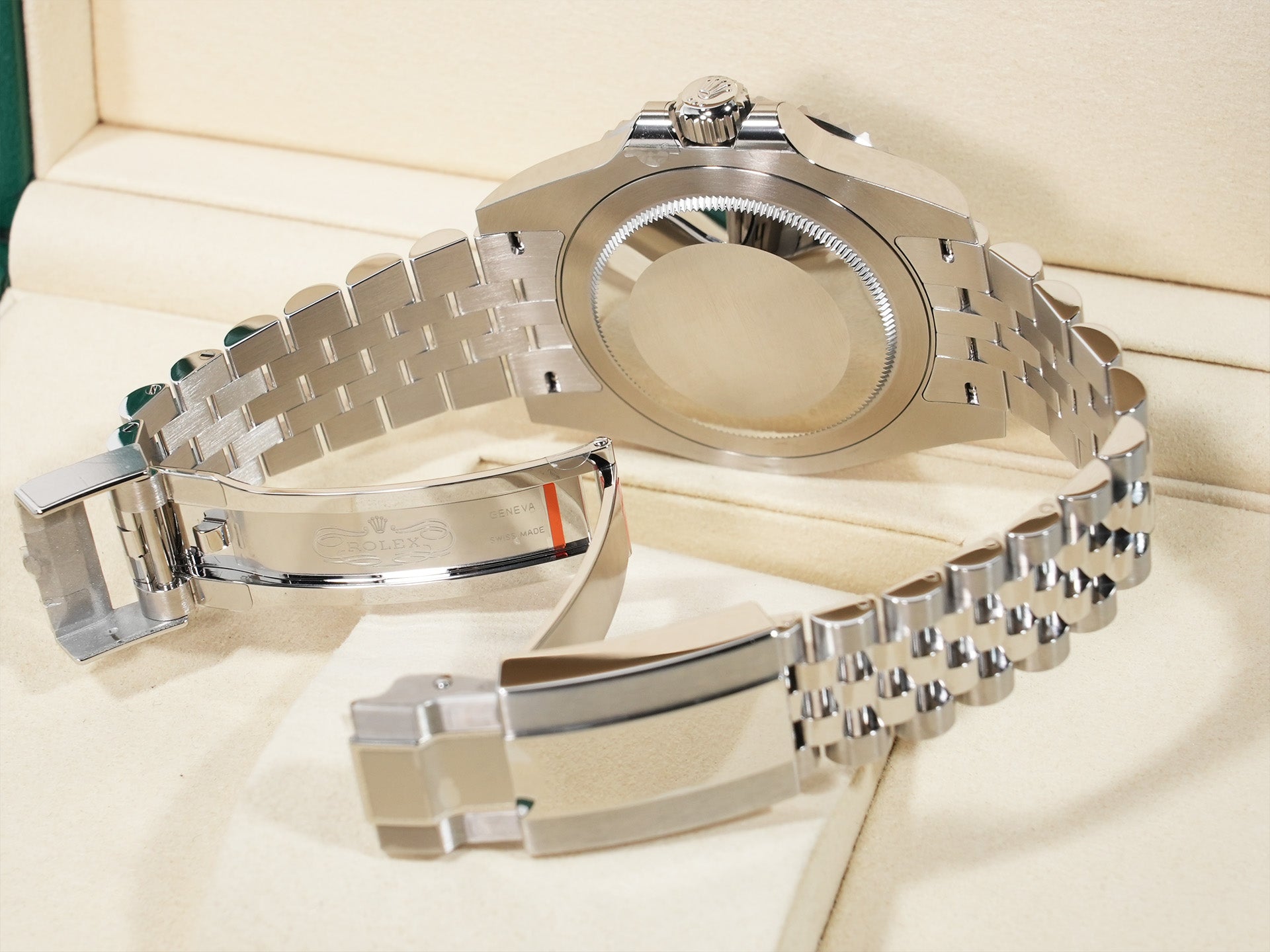 Rolex GMT-Master II Ref. 126710GRNR Stainless Steel Black Dial Jubilee Bracelet Unworn pvfnxk7s