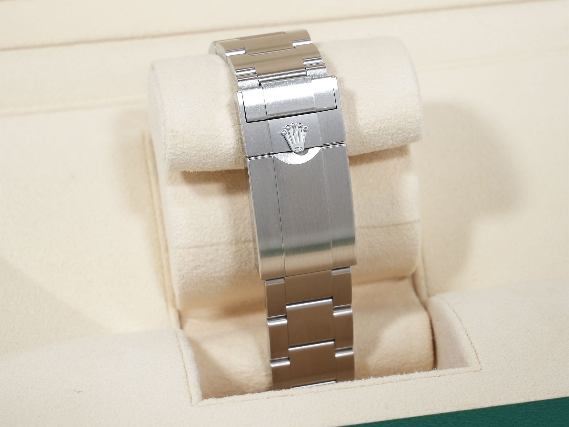 ロレックス エアキング Ref.126900 ステンレススチール ブラック文字盤 オイスターブレスレット 中古 vx44cbea