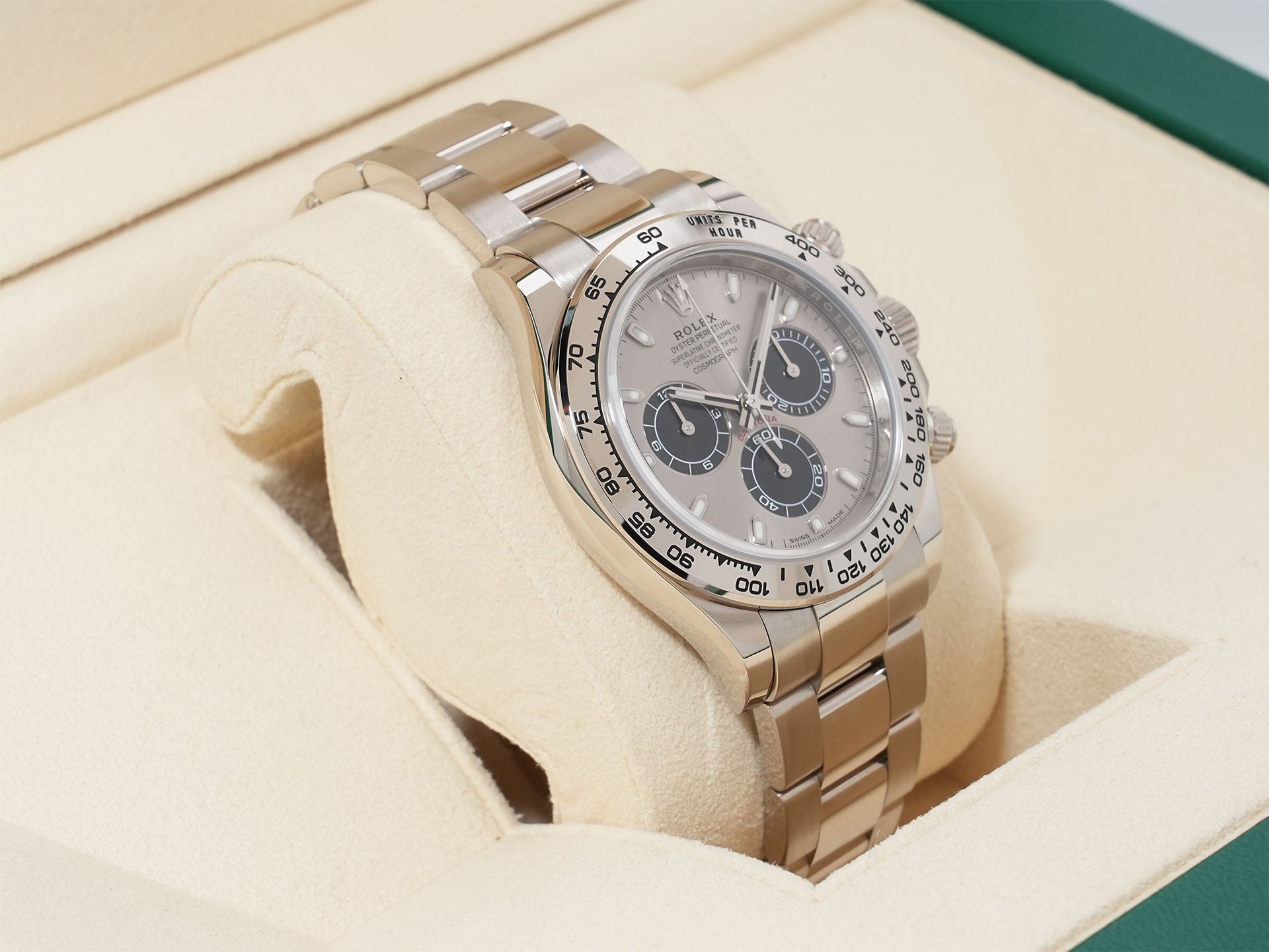 Rolex Daytona Ref. 116509 White Gold Steel x Black Dial Excellent Condition aqqe4fbm
