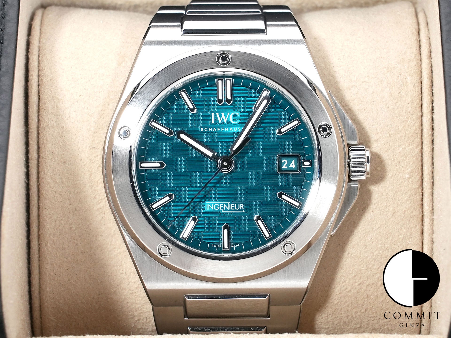 IWC Ingenieur Automatic 40 Ref. IW328903 Stainless Steel Green Dial Excellent Condition oq4zpmmn
