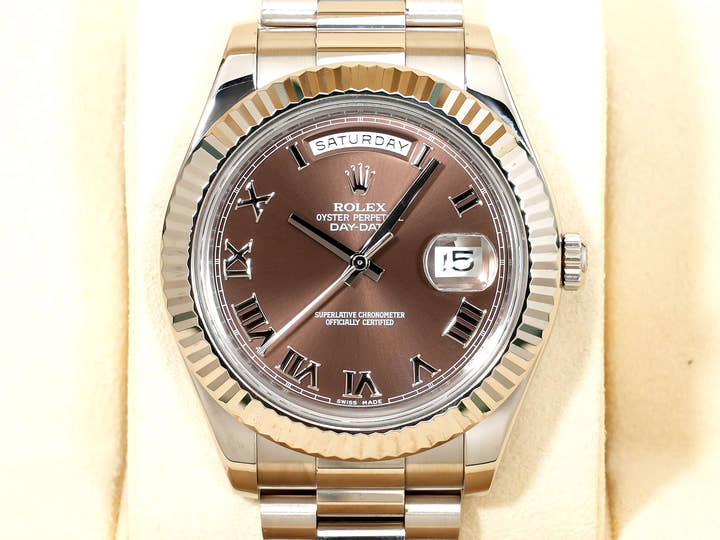 ROLEX Day-Date II Ref. 218239 White Gold Chocolate Roman Dial Excellent Condition bsyn8rsn