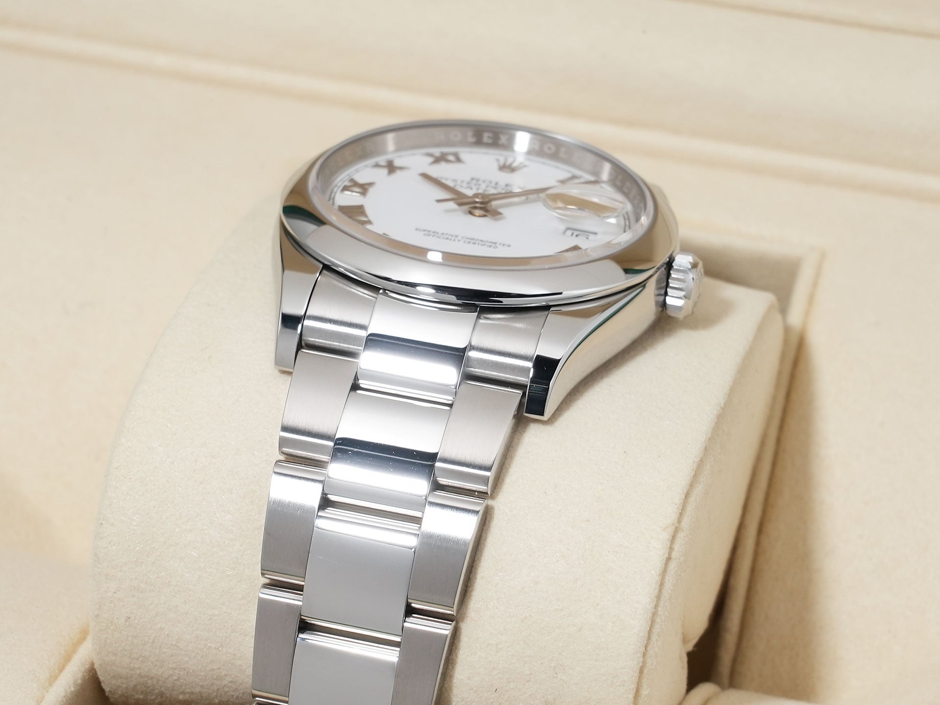 Rolex Datejust 36 Ref. 126200 Stainless Steel White Dial Oyster Bracelet Excellent Condition s75hngdc