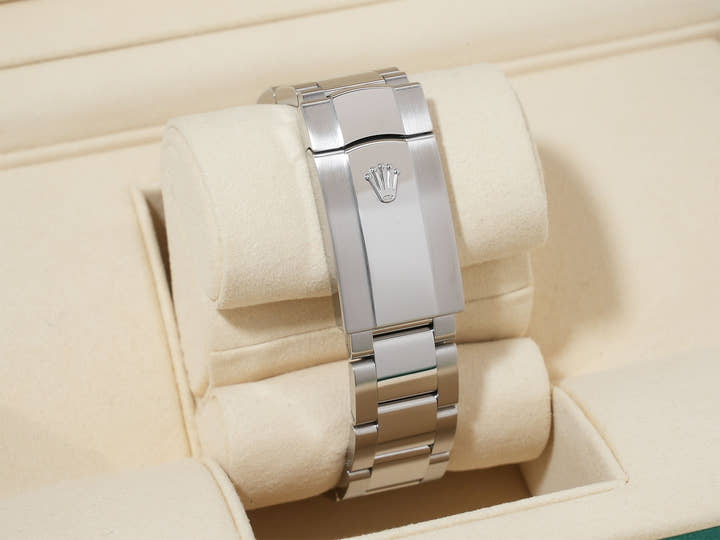 Rolex Datejust 36 Ref. 126200 Stainless Steel White Dial Oyster Bracelet Excellent Condition s75hngdc