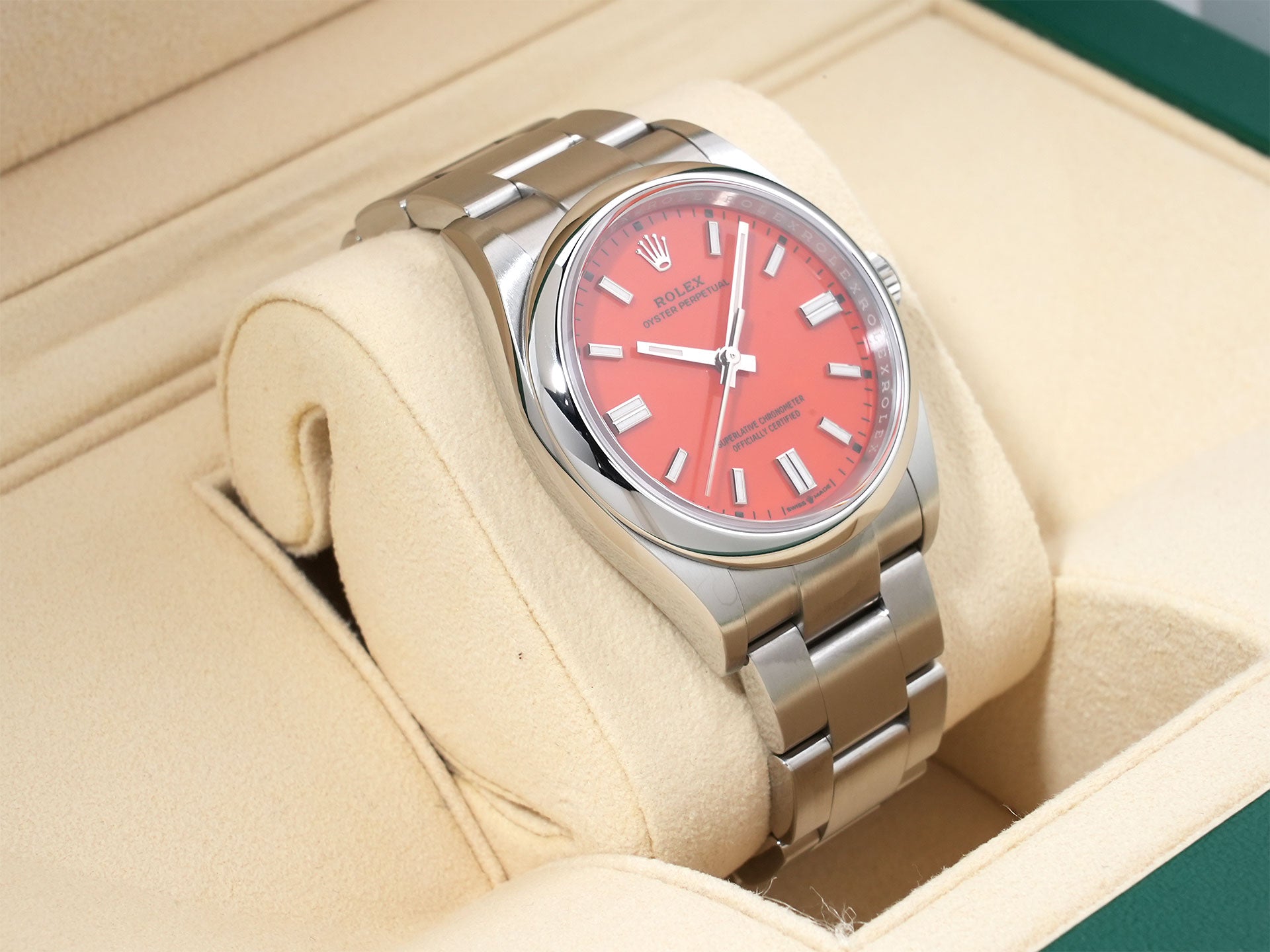 ロレックス オイスターパーペチュアル36 Ref.126000 ステンレススチール コーラルレッド文字盤 中古 i8sycrnh