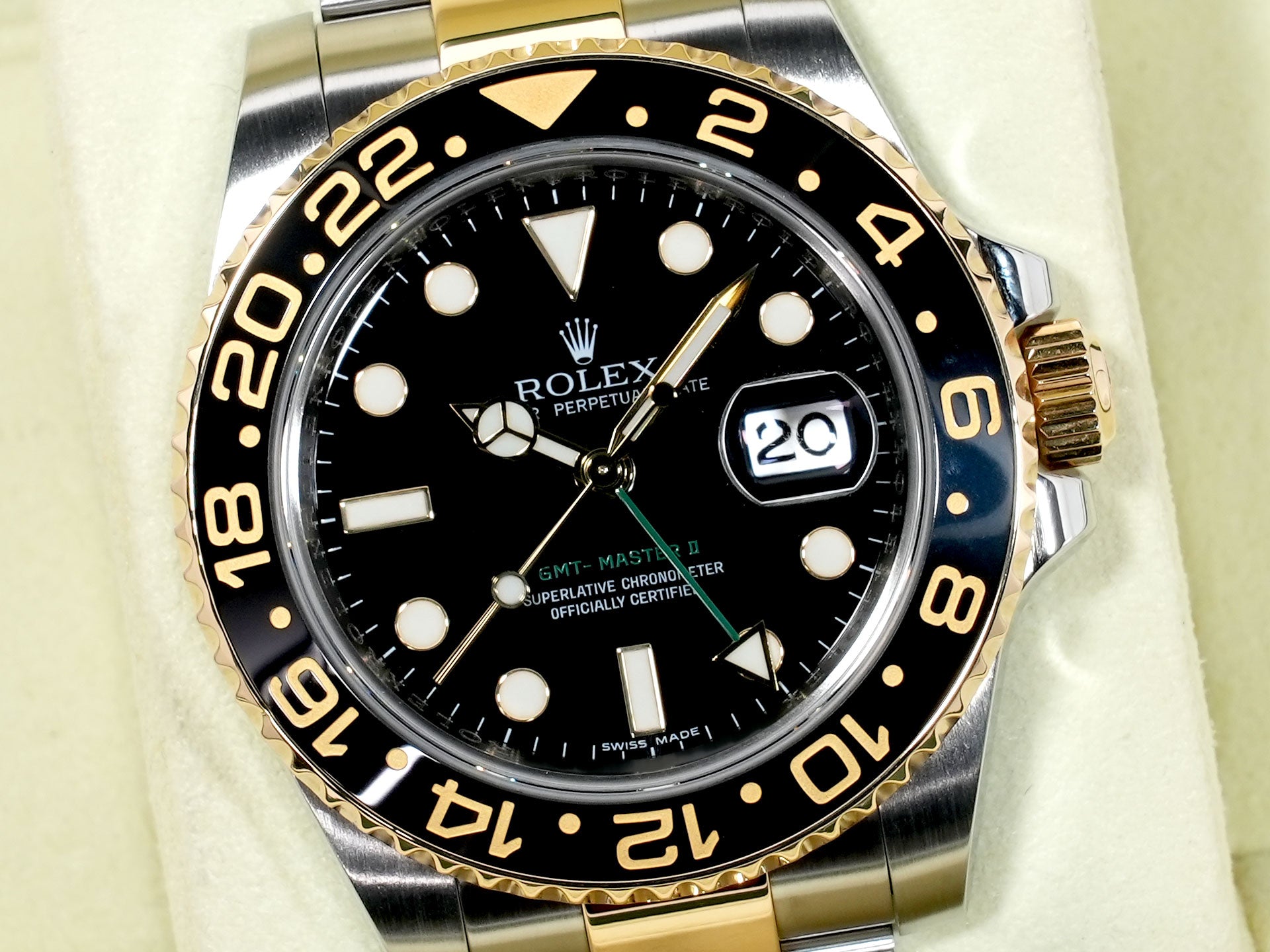 Rolex GMT-Master II Ref. 116713LN Stainless Steel/Yellow Gold Black Dial Oyster Bracelet Excellent Condition mh6nb9hk
