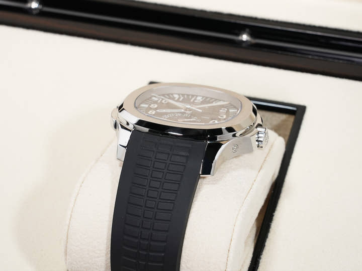 パテックフィリップ アクアノート トラベルタイム Ref.5164A-001 ステンレススチール ブラック文字盤 極美品 8frqjf7t