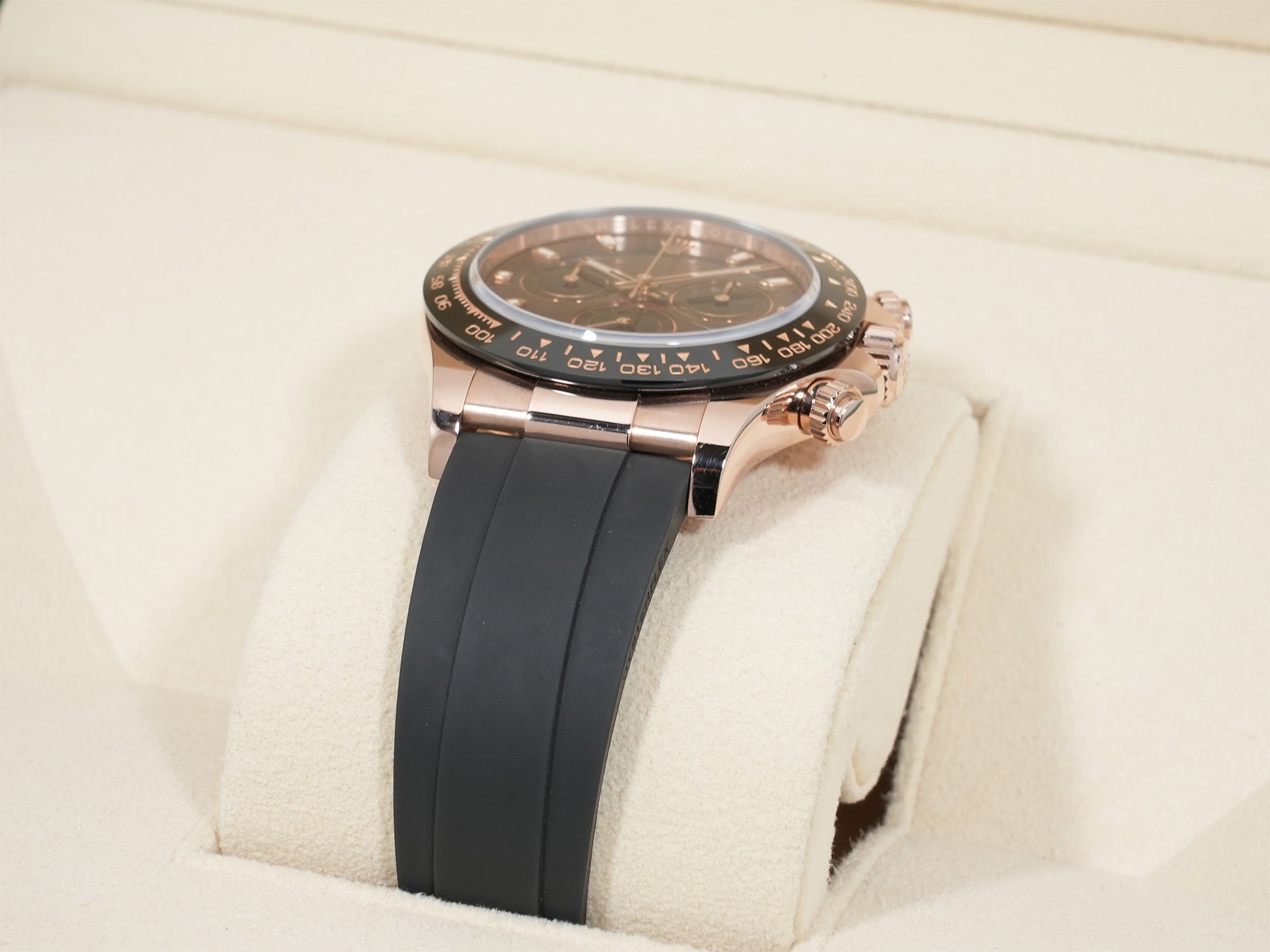 Rolex Daytona Ref. 116515LN Everose Gold Chocolate x Black Dial Excellent Used Condition anf6c64p