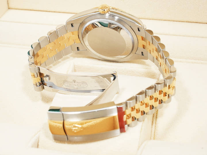 Rolex Datejust 36 Ref. 126233 Stainless Steel/Yellow Gold Fluted Motif x 10P Diamond Dial Jubilee Bracelet Excellent Condition 56rcrd3h