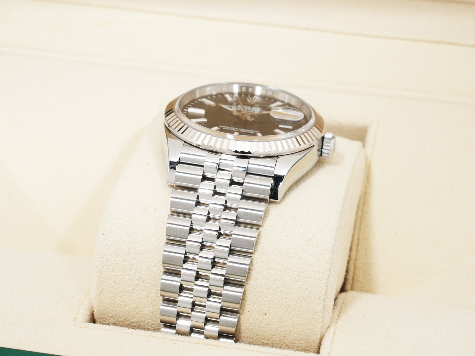 Rolex Datejust 36 Ref. 126234 Stainless Steel/White Gold Black Dial Jubilee Bracelet Excellent Condition sd6r7n5v