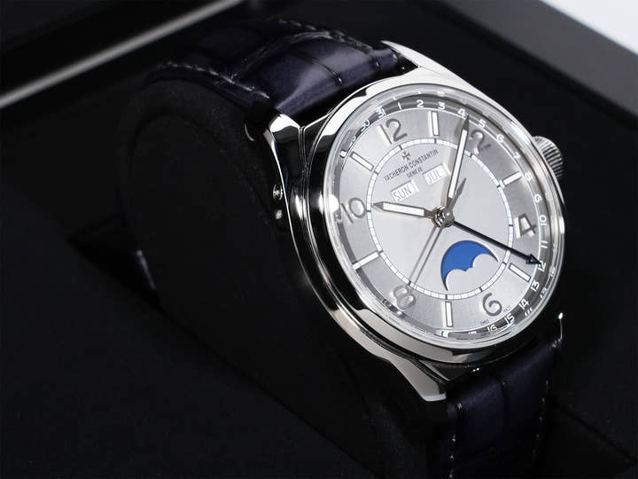 ヴァシュロンコンスタンタン フィフティーシックス コンプリートカレンダー Ref.4000E/000A-B439 ステンレススチール シルバー文字盤 美中古 evgzi85t