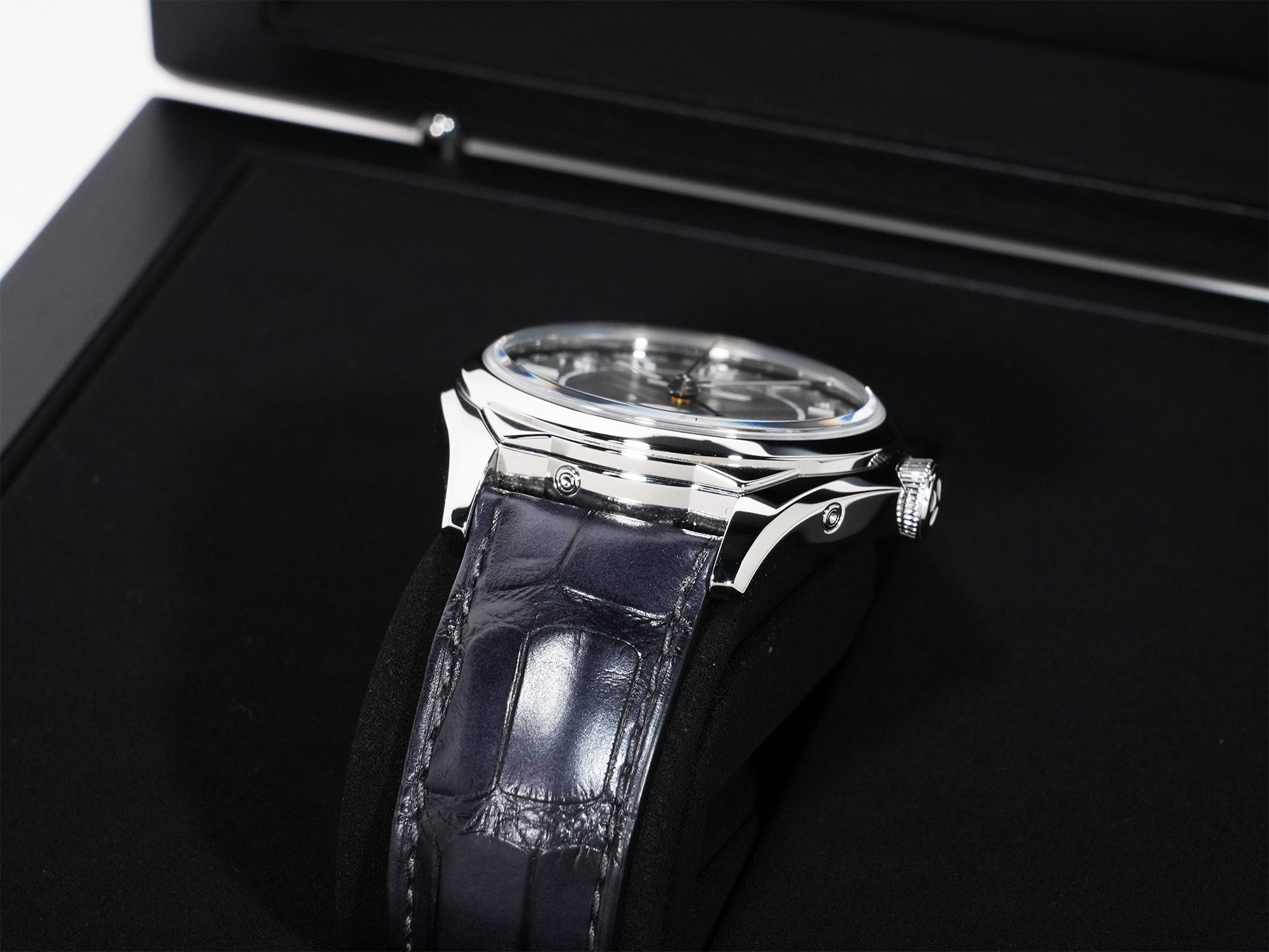 ヴァシュロンコンスタンタン フィフティーシックス コンプリートカレンダー Ref.4000E/000A-B439 ステンレススチール シルバー文字盤 美中古 evgzi85t