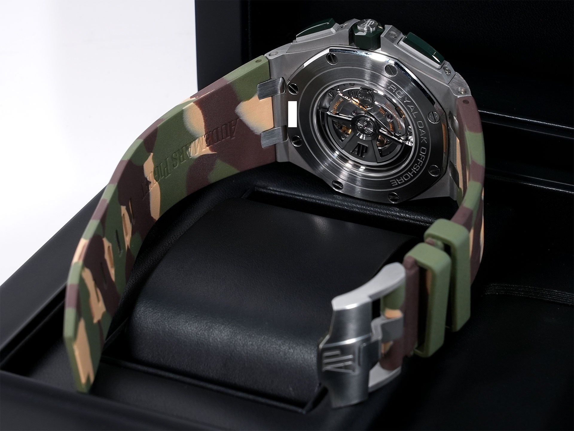 オーデマピゲ ロイヤルオーク オフショア クロノグラフ Ref.26400SO.OO.A054CA.01 ステンレススチール ベージュダイヤル（グランド・タペストリー）文字盤 極美品 ptfx3fng
