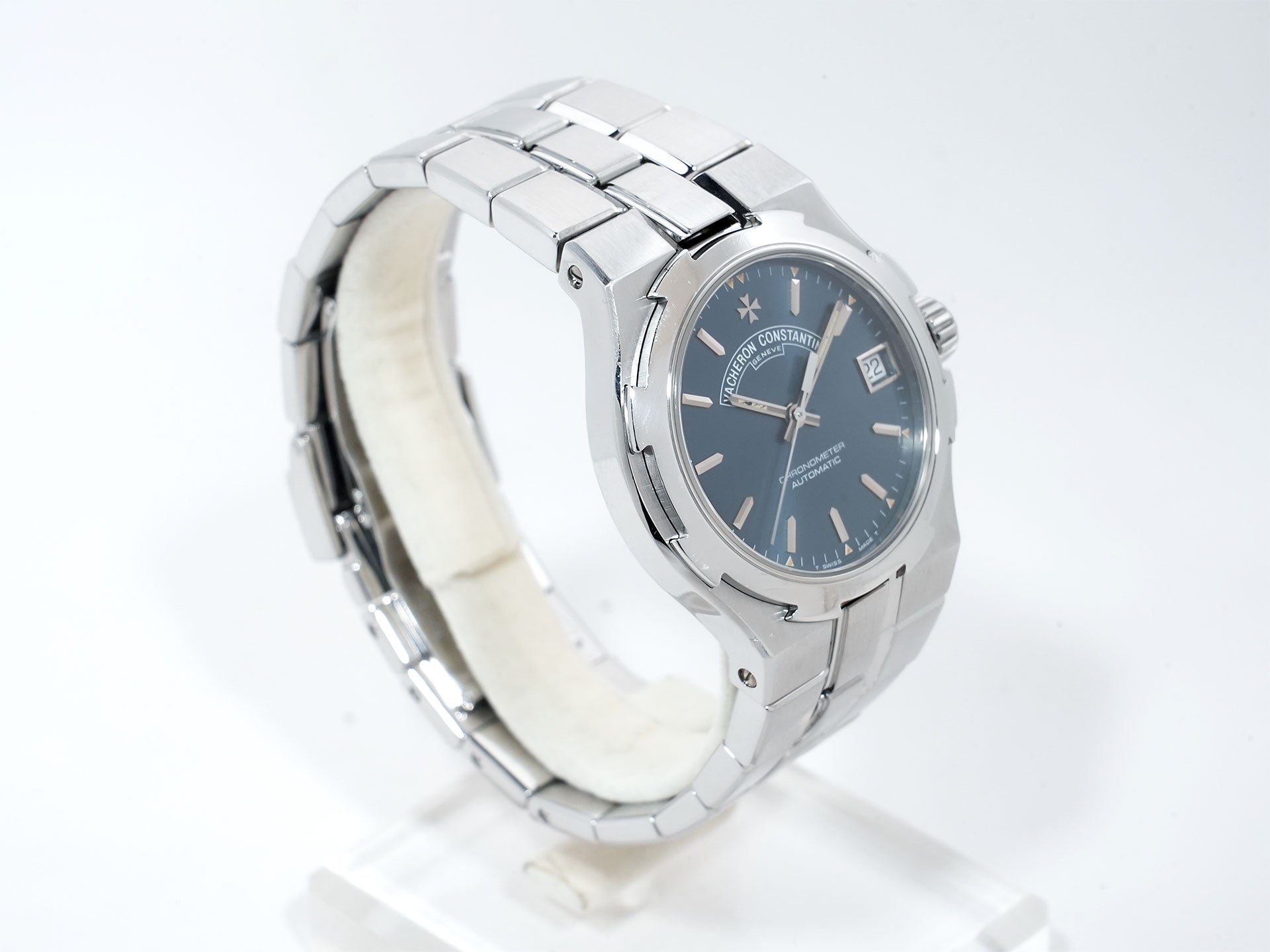 ヴァシュロンコンスタンタン オーヴァーシーズ Ref.42050/423A ステンレススチール ブルー文字盤 中古 qxojrfzx
