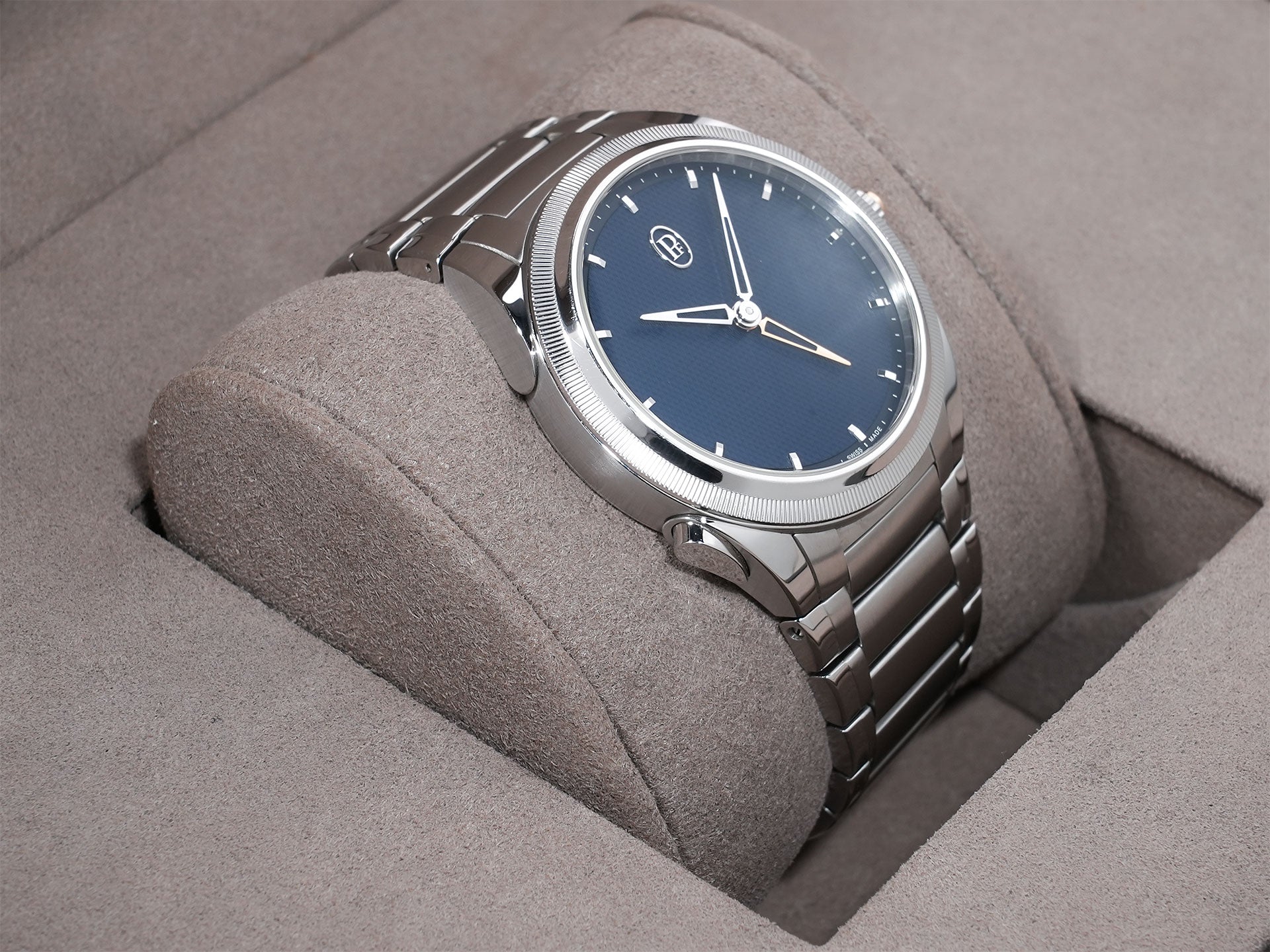 パルミジャーニフルリエ トンダ PF GMT ラトラパンテ Ref.PFC905-1020001-100182 ステンレススチール ブルー文字盤 中古 76pj9gj8