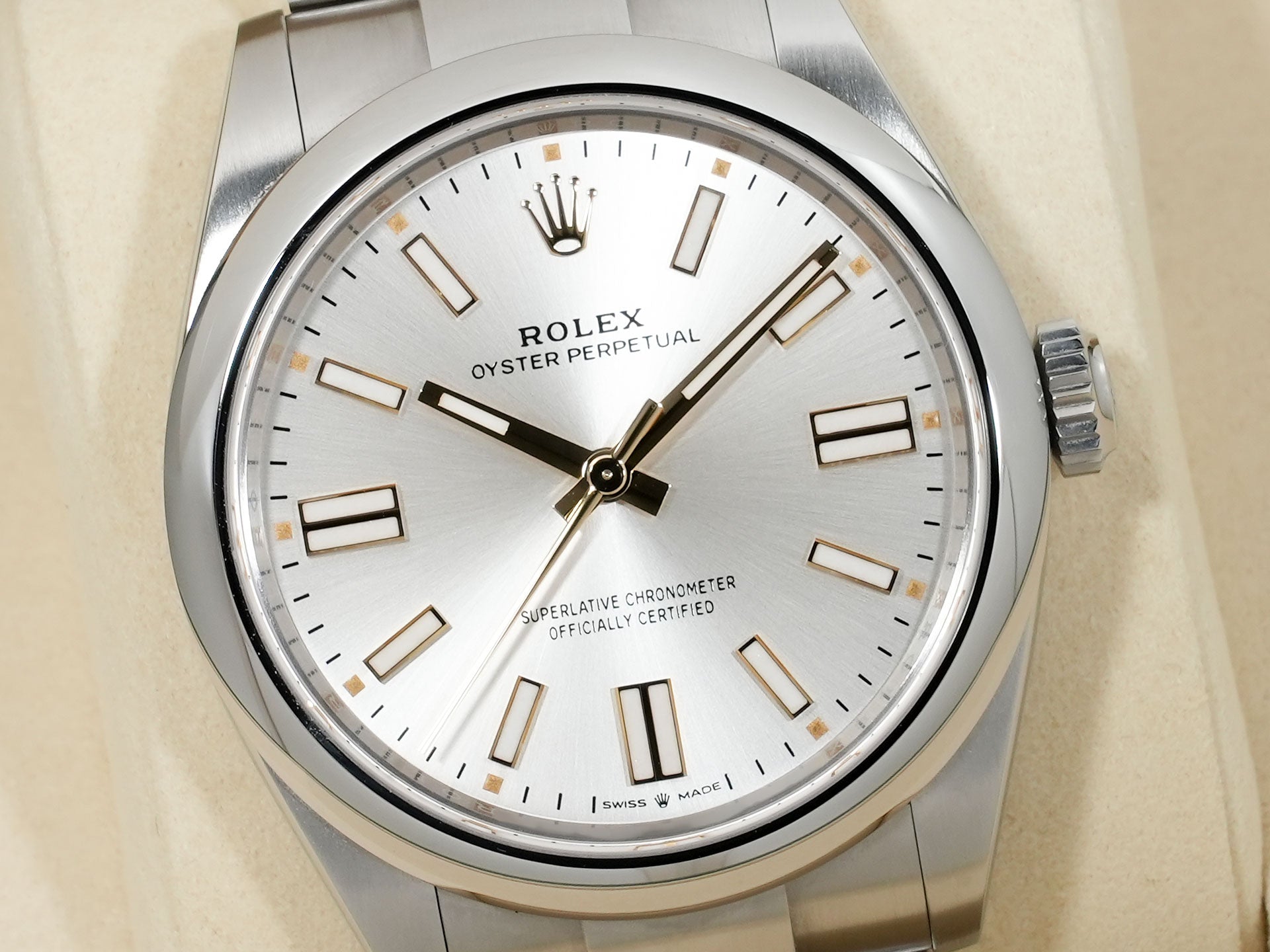 ロレックス オイスターパーペチュアル41 Ref.134300 ステンレススチール シルバー文字盤 中古 7nivwkri
