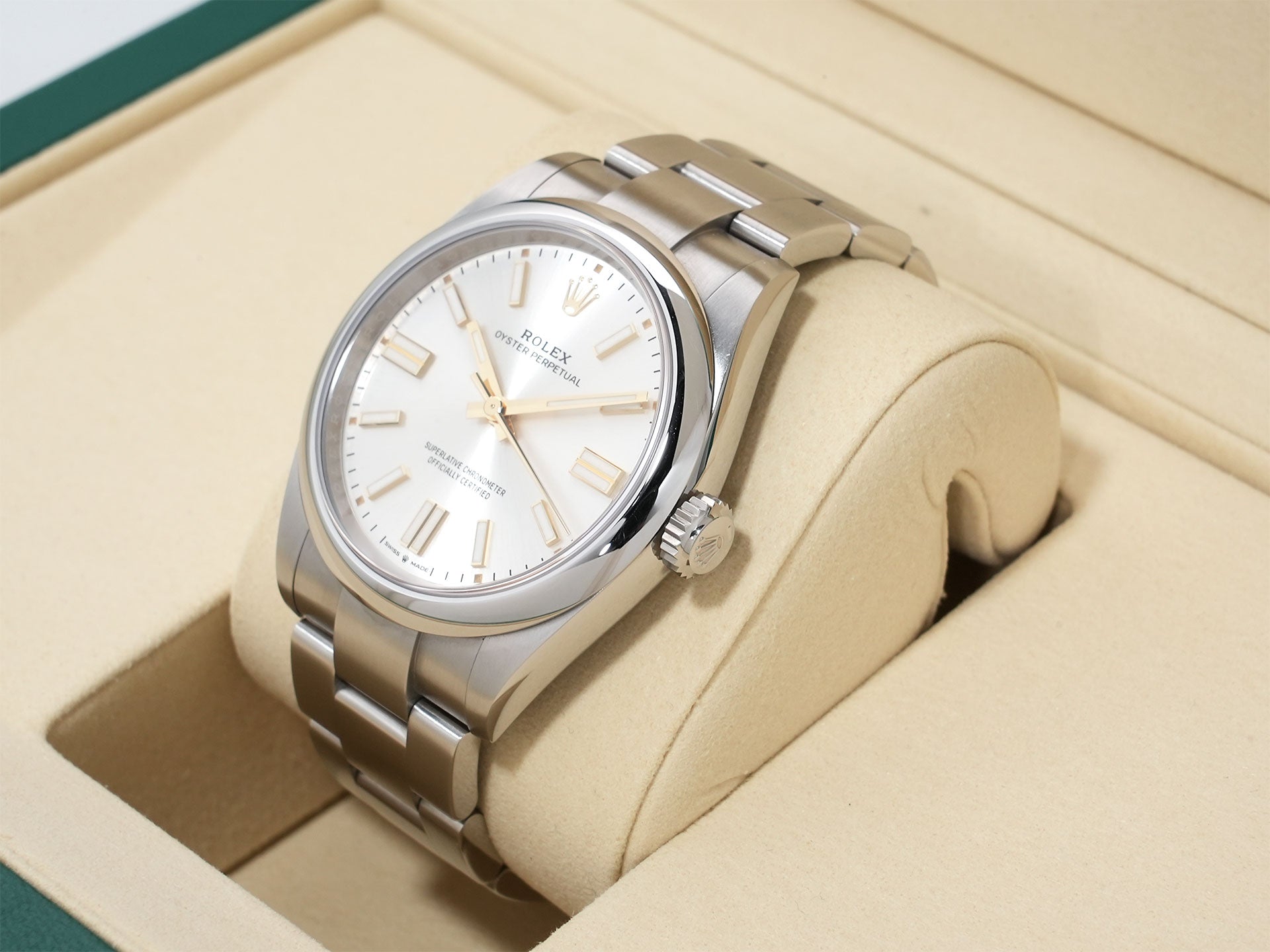 ロレックス オイスターパーペチュアル41 Ref.134300 ステンレススチール シルバー文字盤 中古 7nivwkri