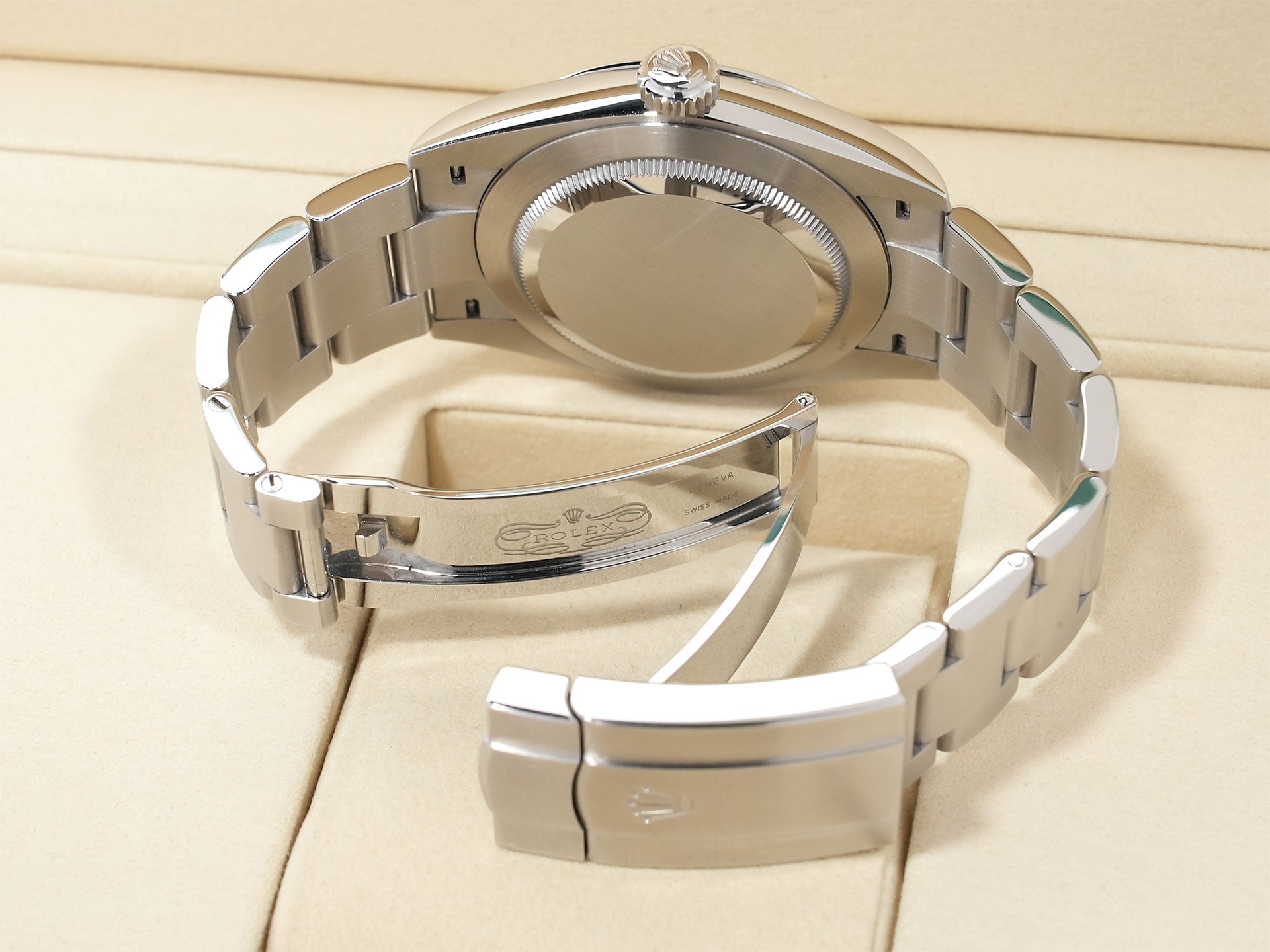 ロレックス オイスターパーペチュアル41 Ref.134300 ステンレススチール シルバー文字盤 中古 7nivwkri
