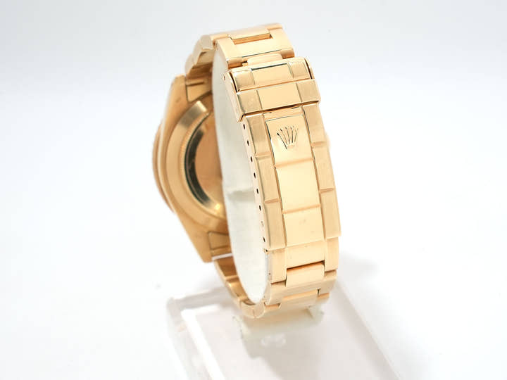 ロレックス サブマリーナー デイト Ref.16808 イエローゴールド ブラック文字盤 中古 j4wna8ud