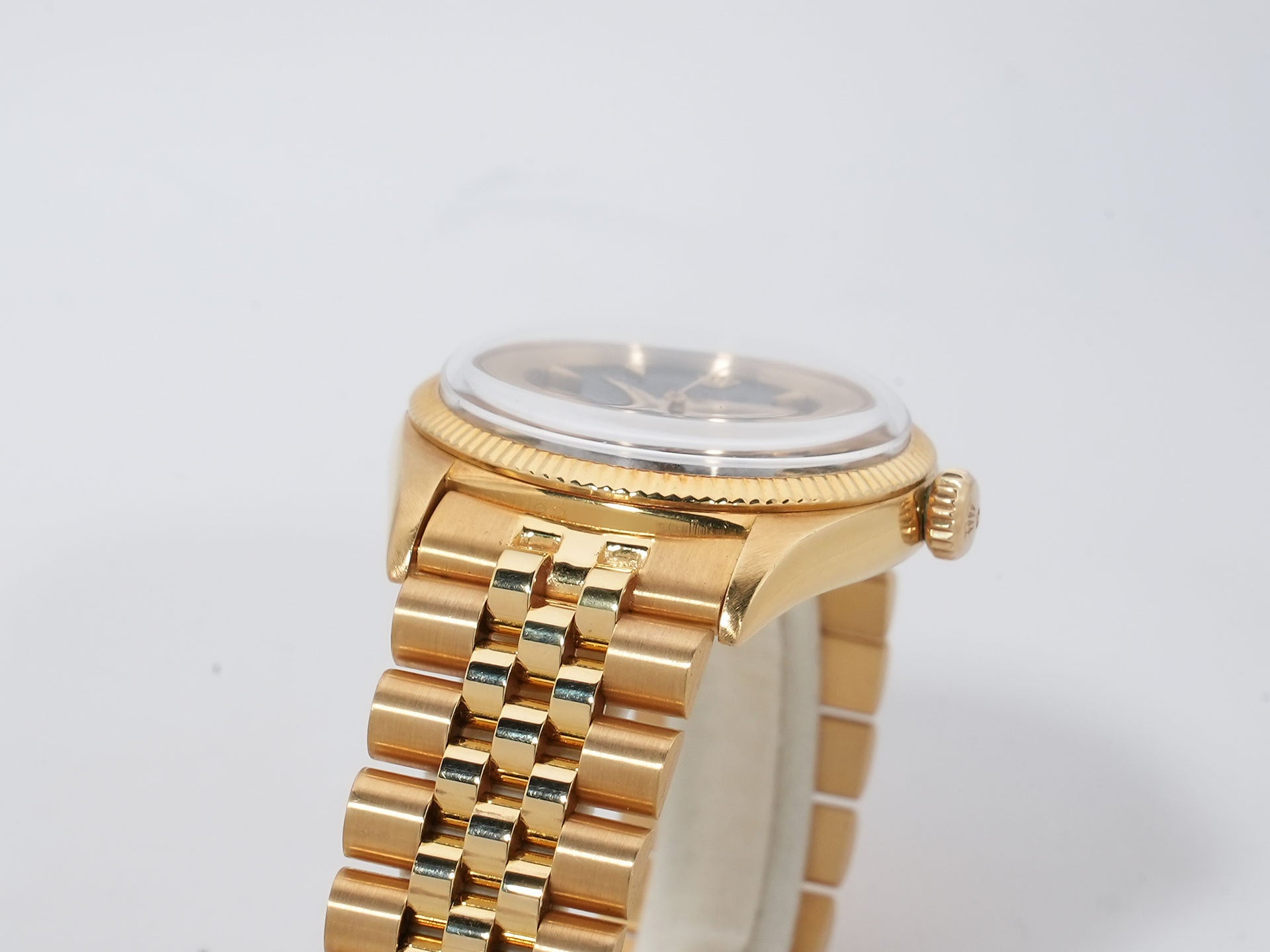 ロレックス デイトジャスト Ref.6605 イエローゴールド ブラック文字盤 中古 a5up2f8w