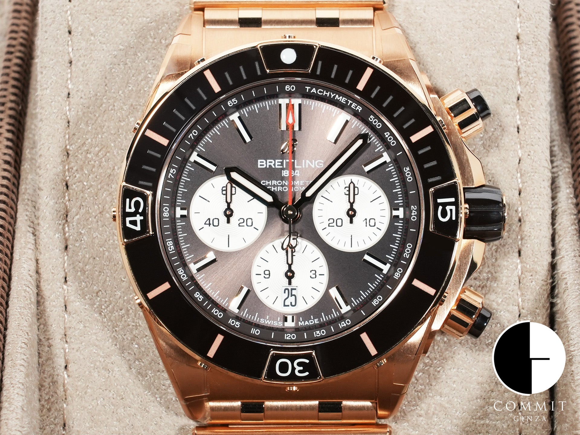 Breitling Super Chronomat B01 44 Ref. RB0136 Red Gold Brown Dial Unused uhm6y8kz