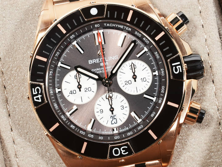Breitling Super Chronomat B01 44 Ref. RB0136 Red Gold Brown Dial Unused uhm6y8kz