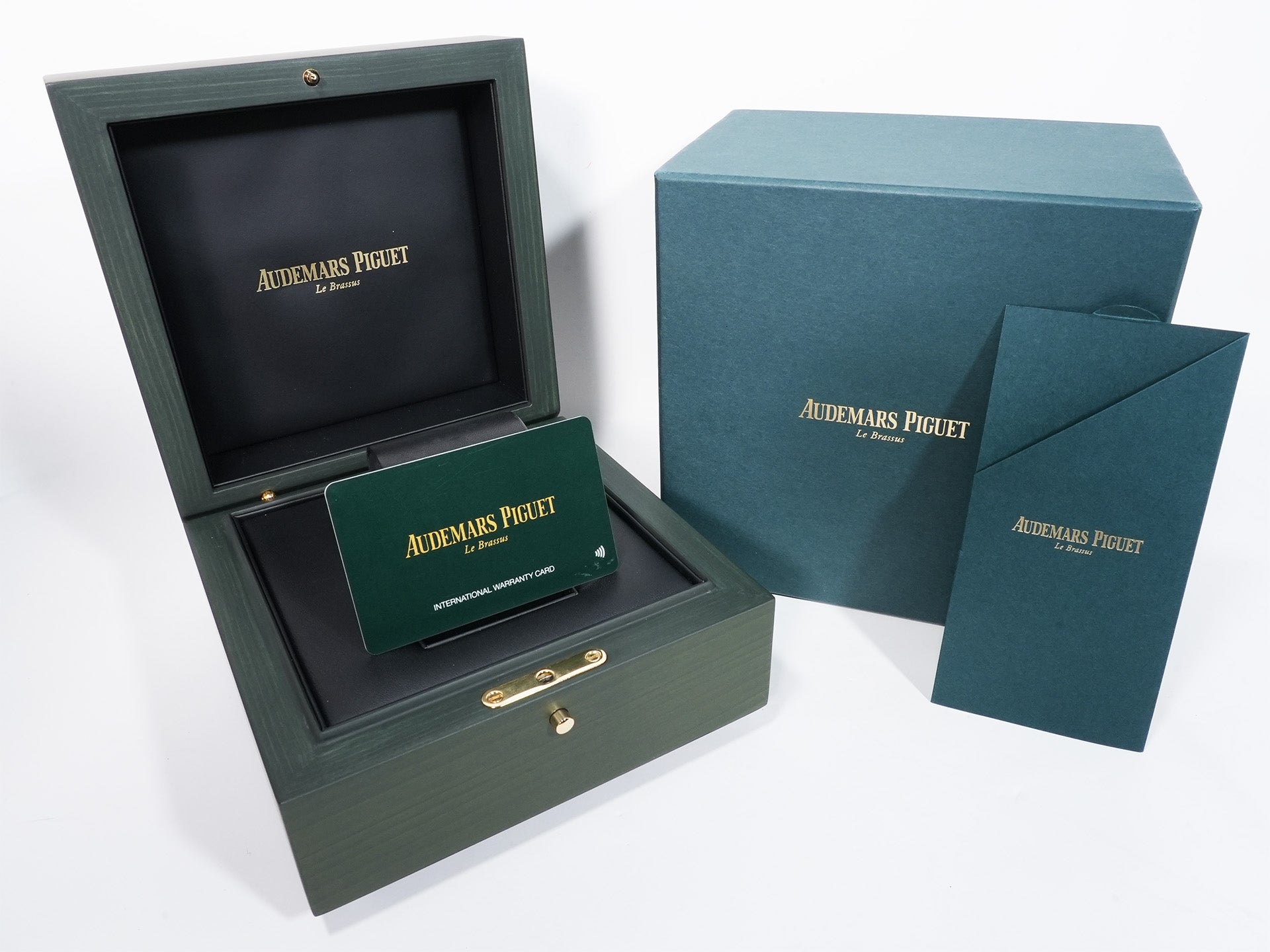 Audemars Piguet Royal Oak Ref.15510ST.OO.1320ST.09 Stainless Steel Khaki Green Dial Excellent Condition inhps2ts