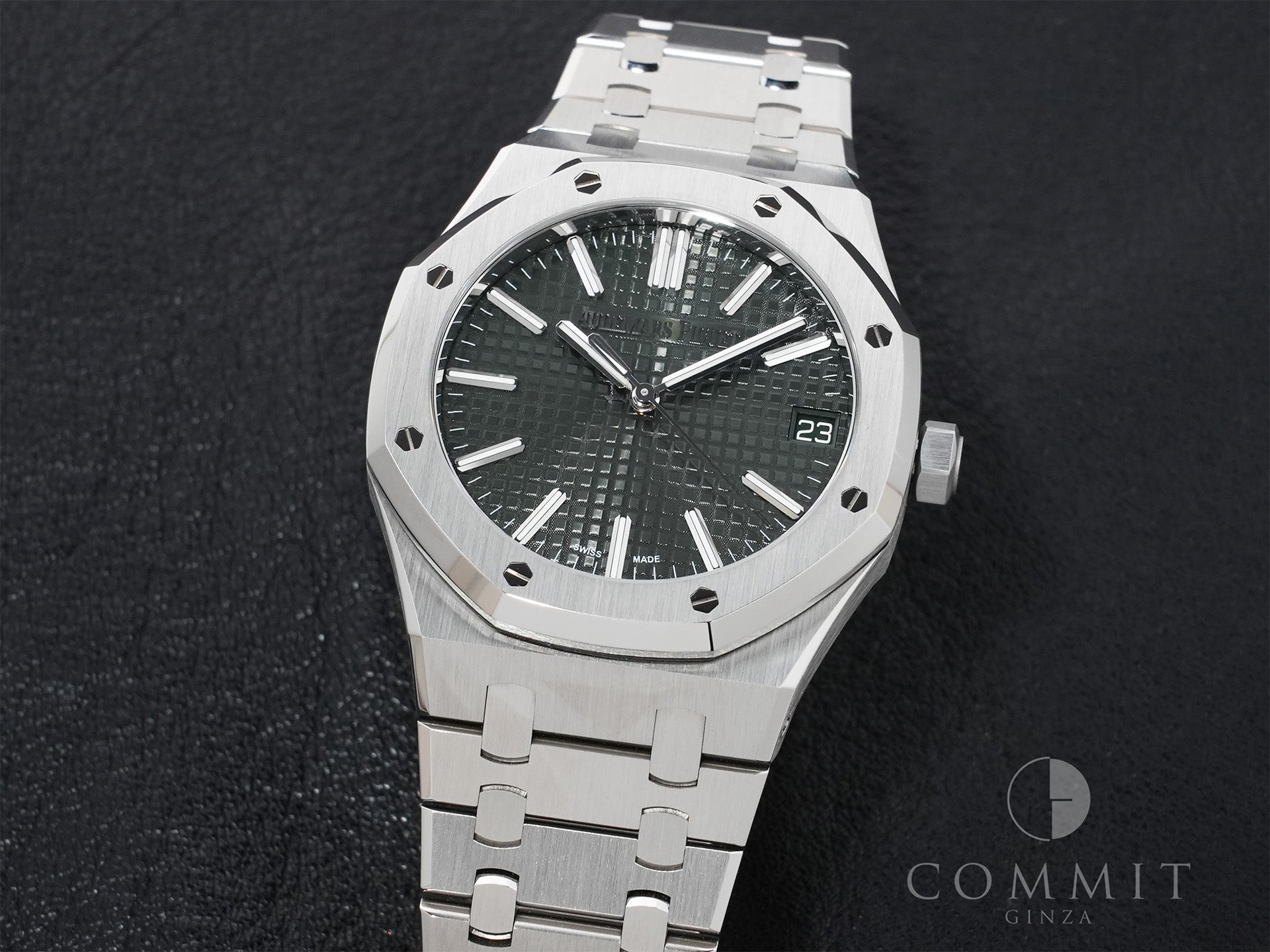 Audemars Piguet Royal Oak Ref.15510ST.OO.1320ST.09 Stainless Steel Khaki Green Dial Excellent Condition inhps2ts