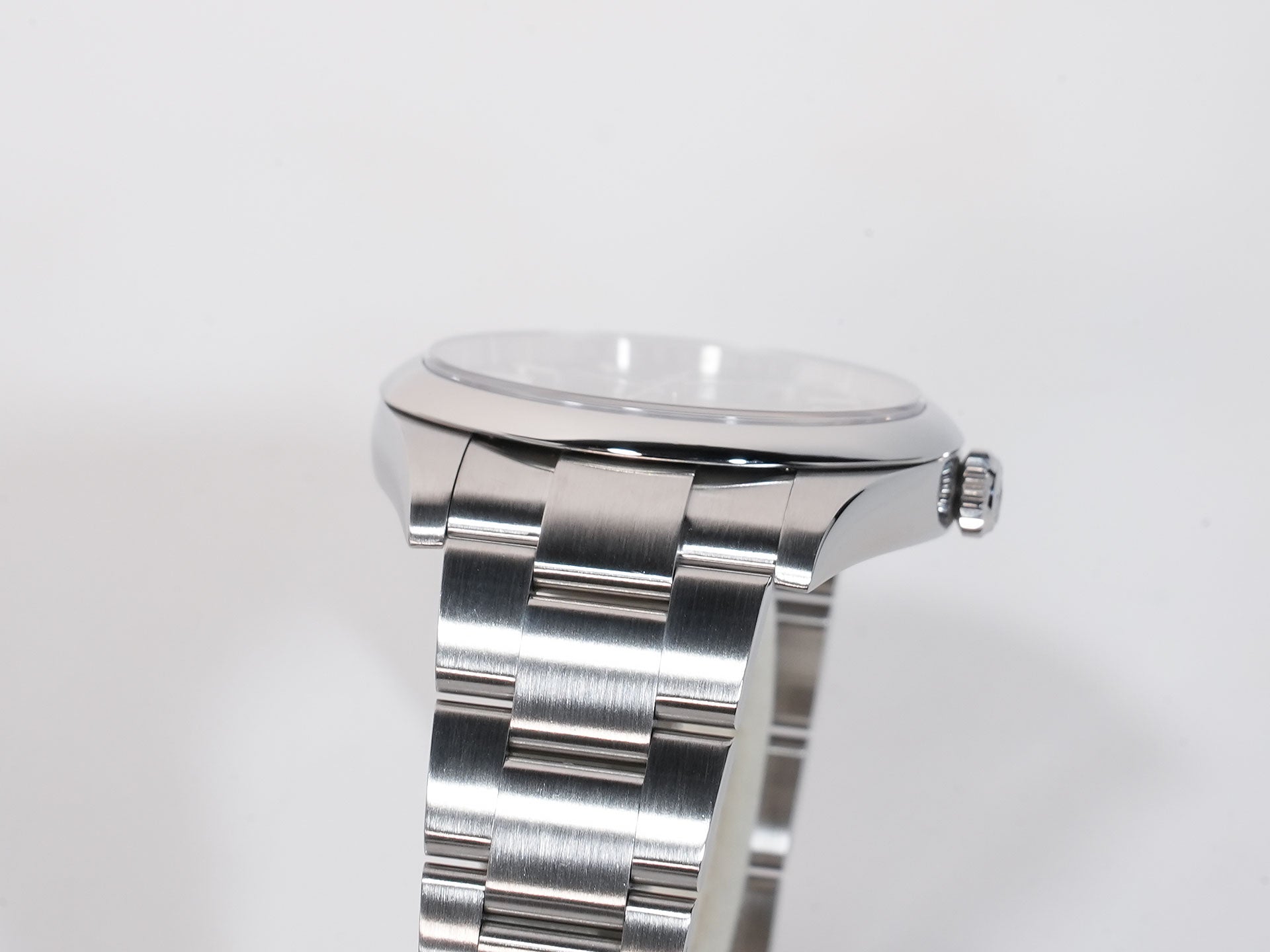 ロレックス オイスターパーペチュアル41 Ref.124300 ステンレススチール グリーン文字盤 中古 5bakgybx