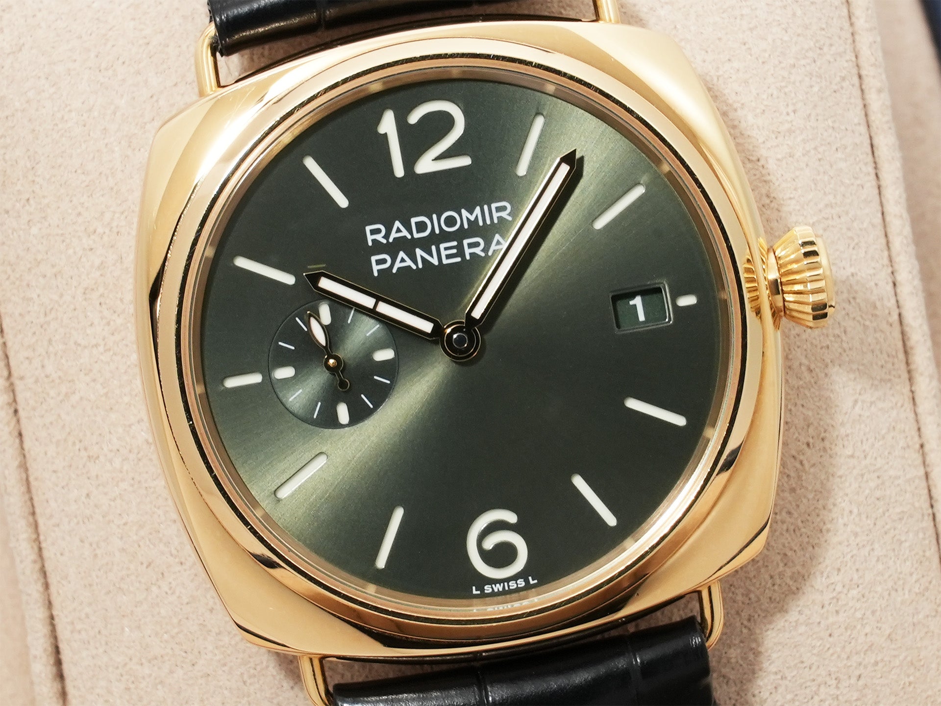 パネライ ラジオミール クアランタ イエローゴールド Ref.PAM01437 イエローゴールド グリーン文字盤 中古 2ibxy2aw